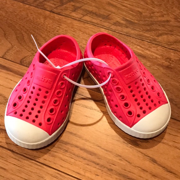 Native Other - Native Jefferson Baby Girls Slip Ons. NWT